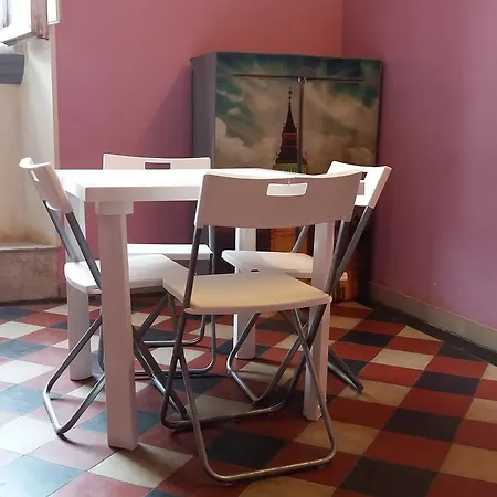 Youth Meeting Hostel